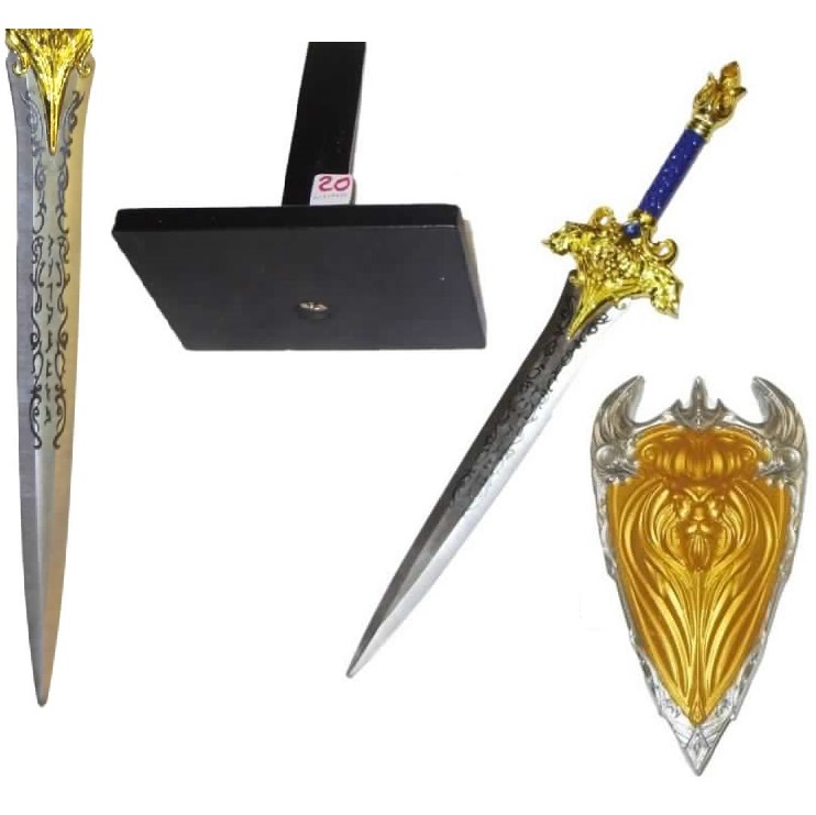 Mini Battle Set King Llane - Miniatura da collezione con espositore da tavolo della spada e dello scudo di re Llane Wrynn della serie World of Warcraft