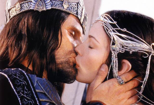 Anello di aragorn anello di barahir riproduzione ufficiale new line  cinema del film il signore degli anelli cinema e tv mondo cinema tv anime 