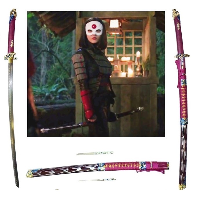 Spada soultaker di katana per cosplay - spada giapponese fantasy da collezione color bordeaux di tatsu yamashiro della serie televisiva arrow .