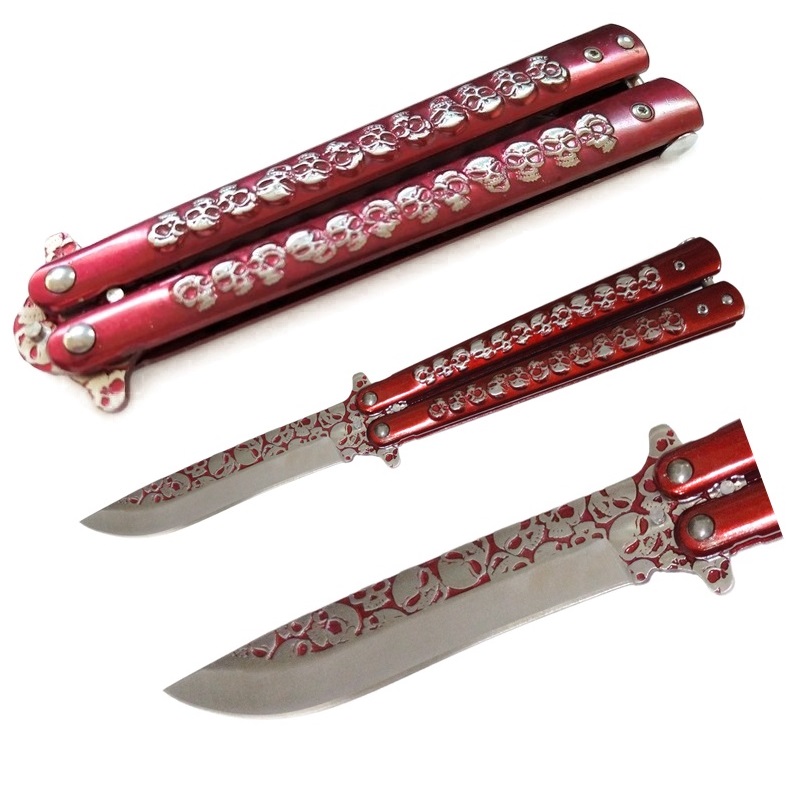 Coltello butterfly red skull 3d - balisong con lama ed impugnatura decorati con teschi rossi - coltello a farfalla rosso per arte marziale filippina kali .